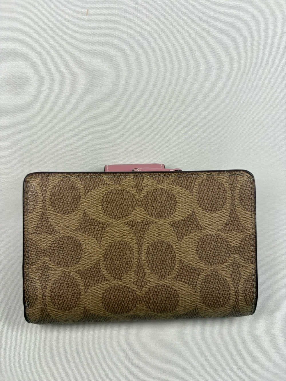 Coach Medium Corner Zip Wallet in Tan Signature Canvas with Dusty Pink Tab - Picture 3 of 6